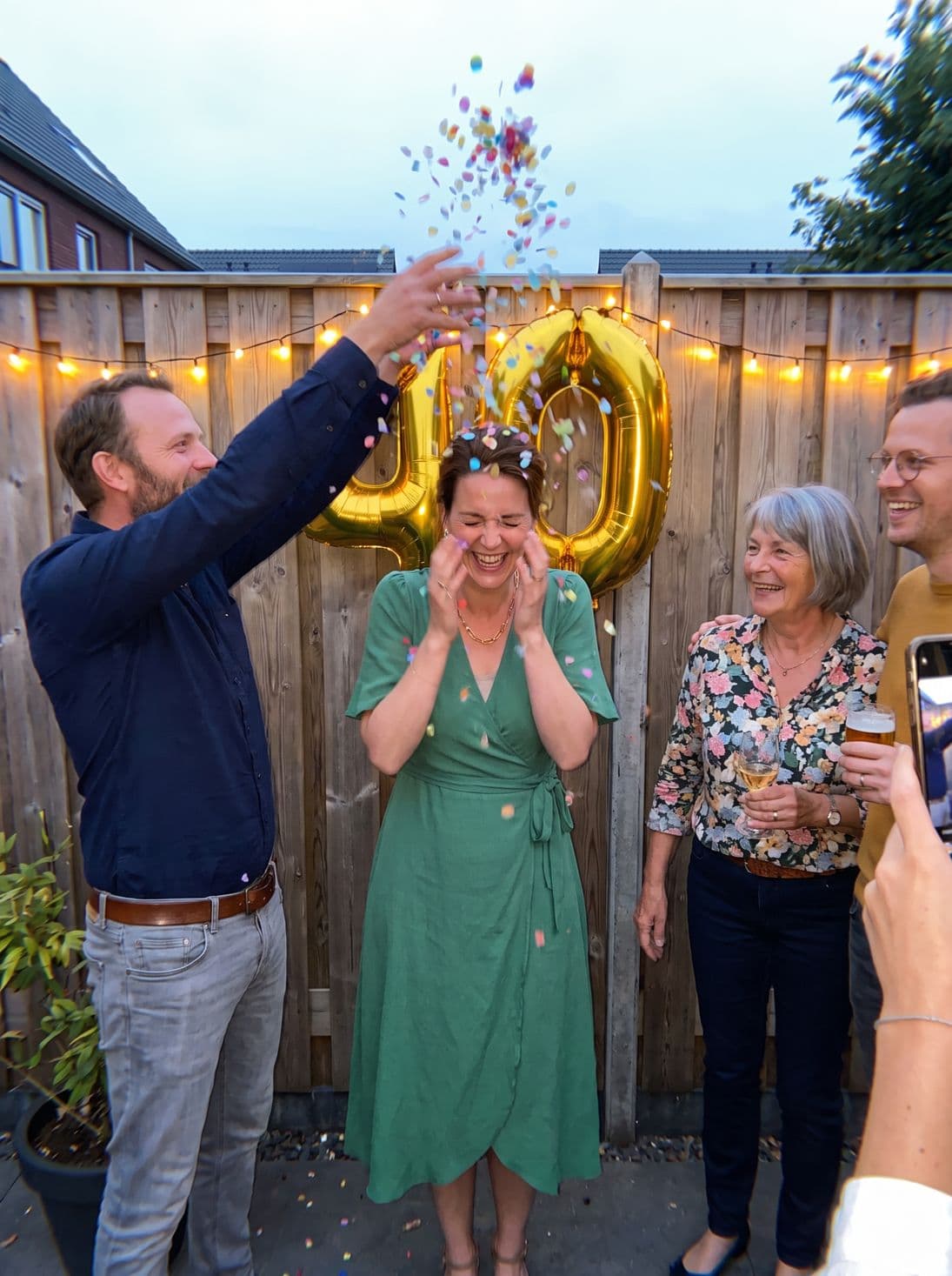 Confetti over de jarige