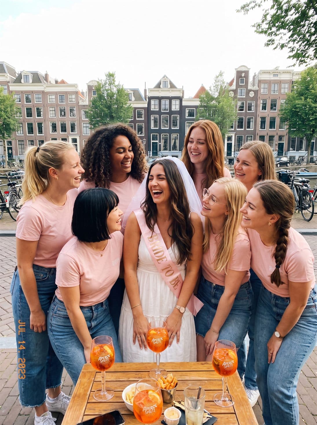 Groepsfoto op het terras